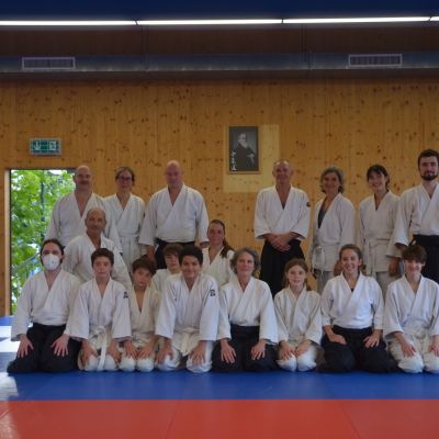 gruppenfoto sg733d1d8d 7bd7 4ced 00cfde3d2835846