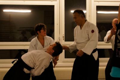 kei izawa sensei 12 20121118 154462376541bd43fb 146f 7386 780cb019c03c889