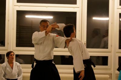 kei izawa sensei 14 20121118 173286362218cadd82 e575 021b 7b42f2d648f2eb